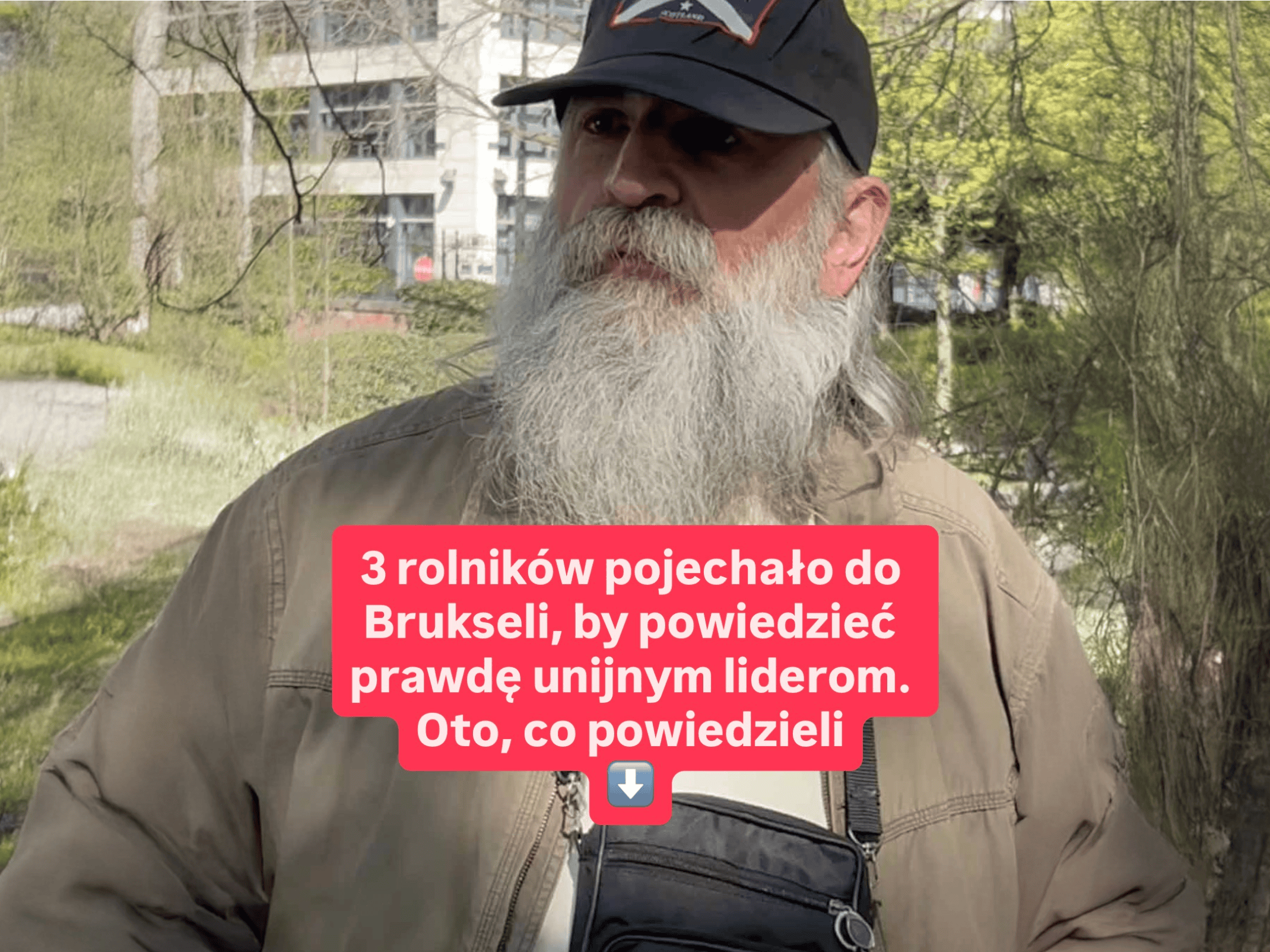 Zdjęcie rolnika Josepha, który przyjechał z Rumunii, aby przemówić do unijnych liderów w Brukseli.