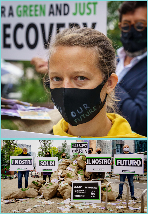 Una donna indossa una maschera che dice 'il nostro futuro', un gruppo di manifestanti con cartelli che dicono 'i nostri soldi, il nostro futuro'.
